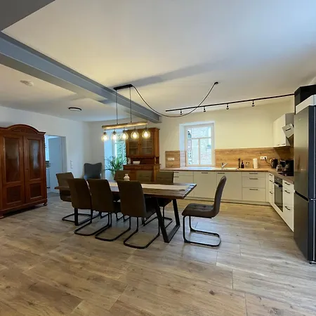 Denkmal Auszeit 公寓 Waibstadt